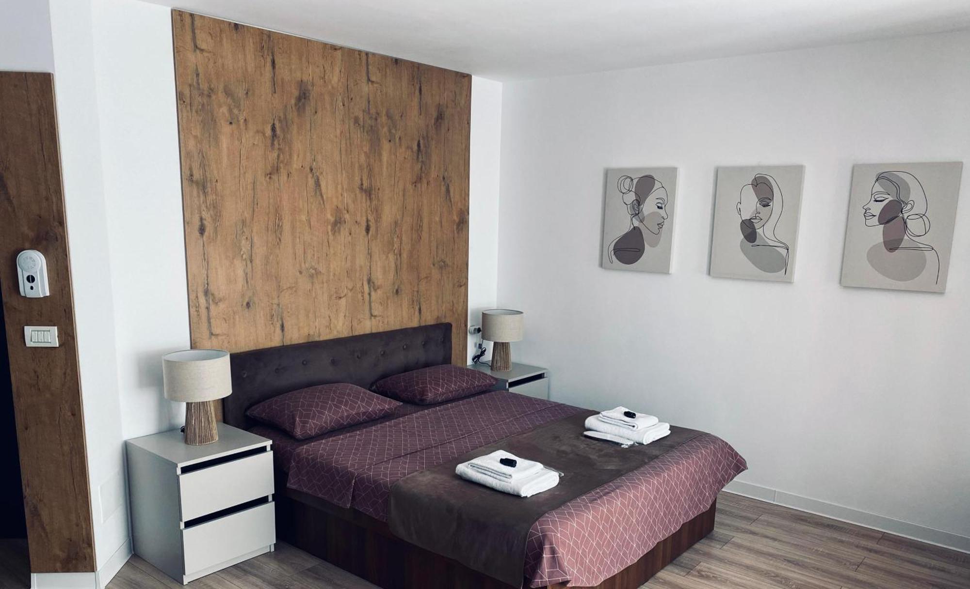 Central Luxury Apartment Jászvásár Kültér fotó